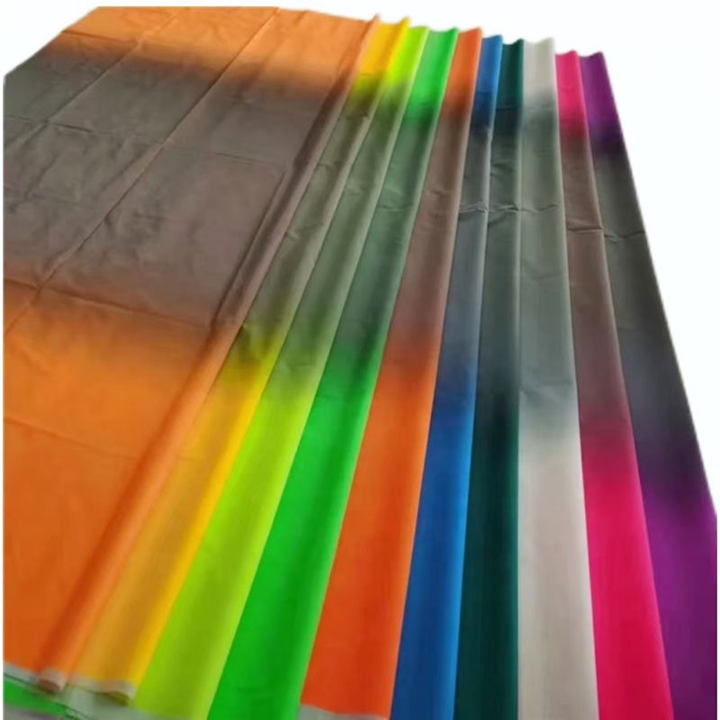 Gradient reflective 4-way rainbow reflective fabric cards