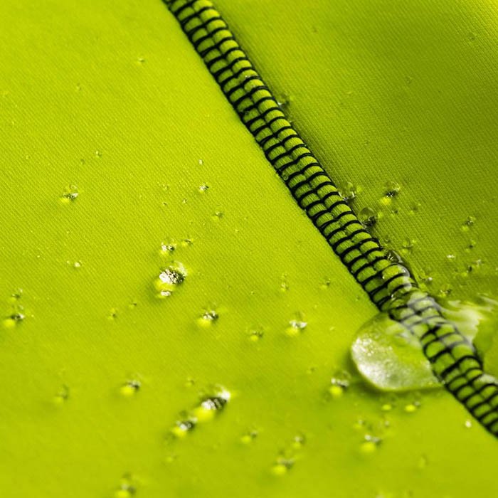 Ribbed Knit Cuffs Feature