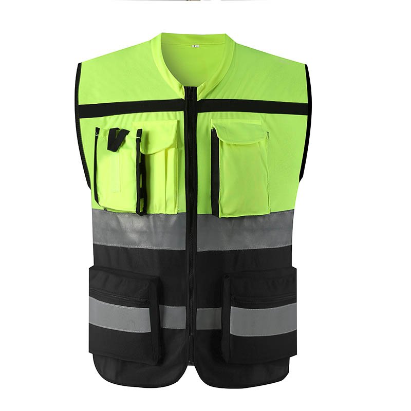 Class 2 Safety Vest Example - Medium Risk Applications